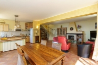 Visualizza le foto dell'immobile