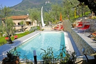 Visualizza le foto dell'immobile