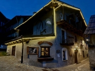 Visualizza le foto dell'immobile