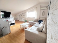 Visualizza le foto dell'immobile