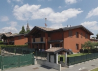 Visualizza le foto dell'immobile