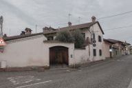 Visualizza le foto dell'immobile