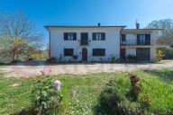 Visualizza le foto dell'immobile