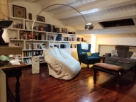 Visualizza le foto dell'immobile