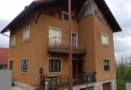 Vendita case e ville indipendenti a Tambre Vendita case e ville indipendenti a Tambre