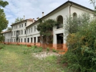 Visualizza le foto dell'immobile Visualizza le foto dell'immobile