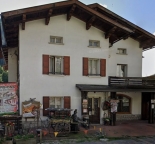 Visualizza le foto dell'immobile