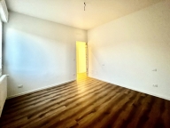 Vai alla scheda immobile Vai alla scheda immobile