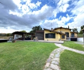 Visualizza le foto dell'immobile