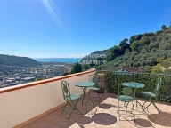 Visualizza le foto dell'immobile