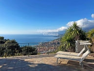 Visualizza le foto dell'immobile