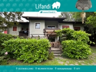 Visualizza le foto dell'immobile