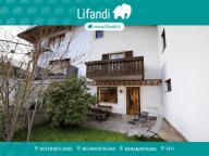 Visualizza le foto dell'immobile