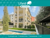 Visualizza le foto dell'immobile