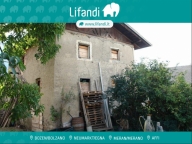 Visualizza le foto dell'immobile
