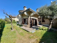 Visualizza le foto dell'immobile