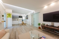 Visualizza le foto dell'immobile