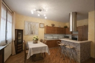 Visualizza le foto dell'immobile