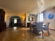 Visualizza le foto dell'immobile Visualizza le foto dell'immobile