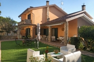 Visualizza le foto dell'immobile