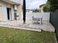 Visualizza le foto dell'immobile