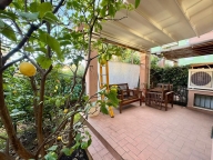 Visualizza le foto dell'immobile