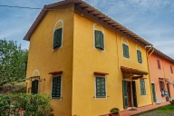 Visualizza le foto dell'immobile