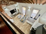 Visualizza le foto dell'immobile