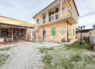 Visualizza le foto dell'immobile