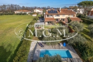 Visualizza le foto dell'immobile