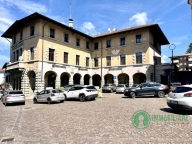 Visualizza le foto dell'immobile