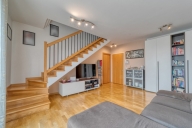 Visualizza le foto dell'immobile