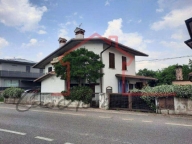 Visualizza le foto dell'immobile Visualizza le foto dell'immobile