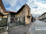 Visualizza le foto dell'immobile