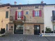 Visualizza le foto dell'immobile