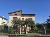 Visualizza le foto dell'immobile Visualizza le foto dell'immobile