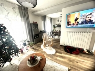 Visualizza le foto dell'immobile