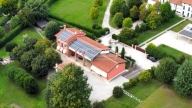Visualizza le foto dell'immobile