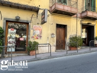 Visualizza le foto dell'immobile