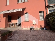 Visualizza le foto dell'immobile