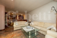 Visualizza le foto dell'immobile Visualizza le foto dell'immobile