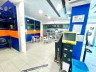 Visualizza le foto dell'immobile