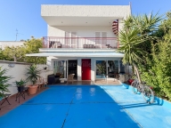 Visualizza le foto dell'immobile