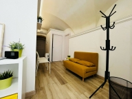 Visualizza le foto dell'immobile