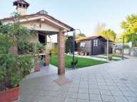 Visualizza le foto dell'immobile