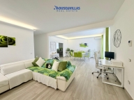 Visualizza le foto dell'immobile