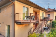 Visualizza le foto dell'immobile