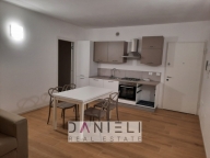 Visualizza le foto dell'immobile Visualizza le foto dell'immobile