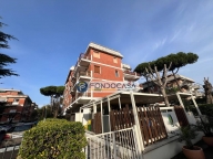 Visualizza le foto dell'immobile