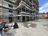 Visualizza le foto dell'immobile